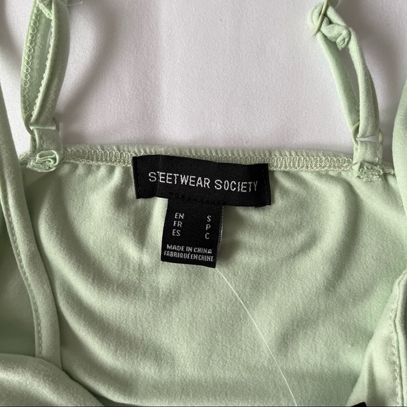 Streetwear Society Mint Green Crop Top - Picture 4 of 5